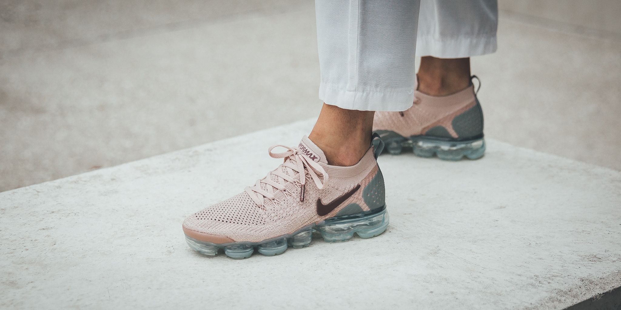 nike vapormax particle beige