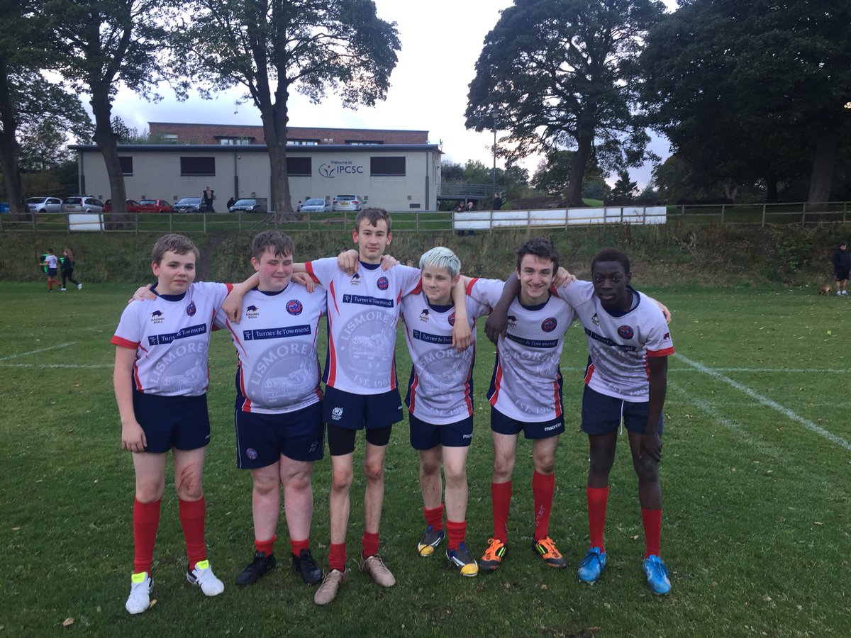 wandiesrugby's tweet photo. Huge shout out to the 6 boys from @WHEC_Edin who played their first 15 aside game alongside @LismoreRFC Under 16s tonight.
It was great to see the boys in this environment, they are all looking forward to the next game. 👍 #PTBAW #Grassroots #DrivingTheGame https://t.co/aiQfcHHJ8f