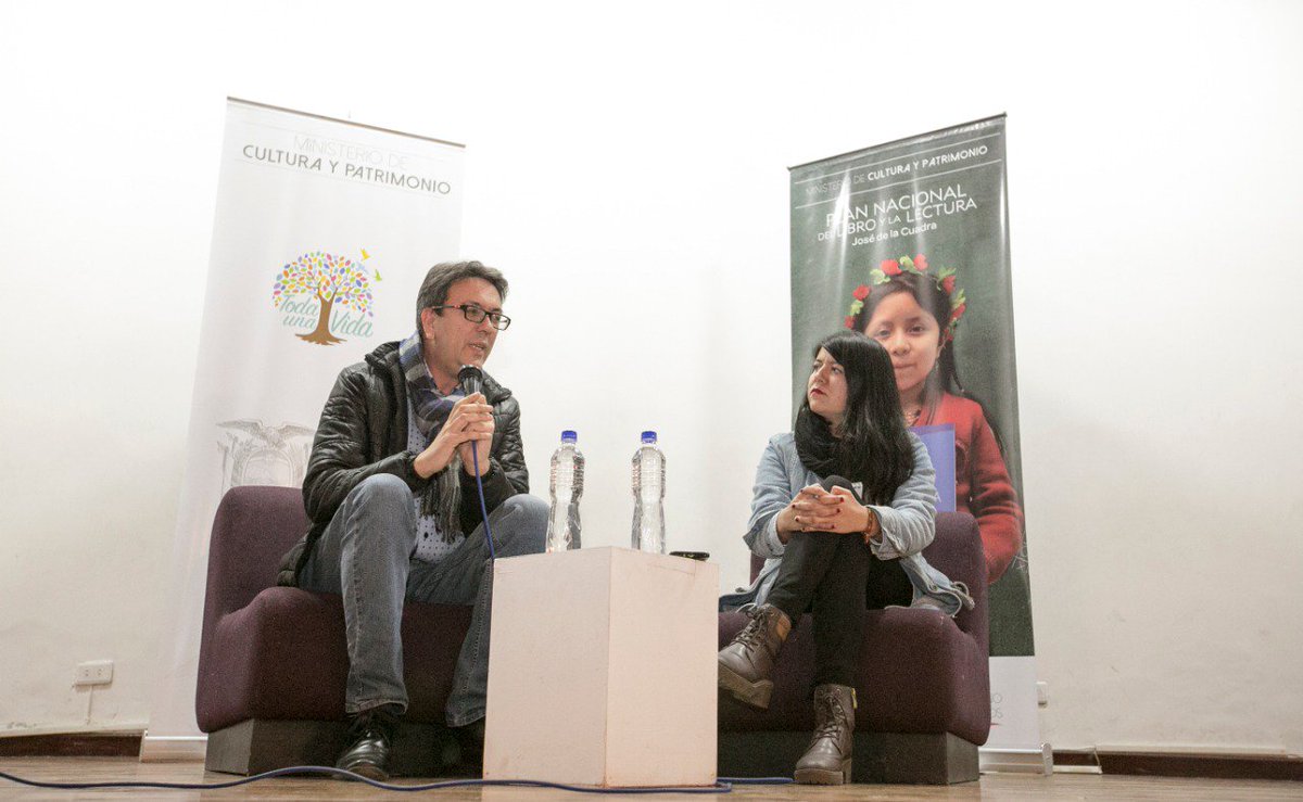 Cultura_Ec's tweet photo. Xavier Oquendo (Ecuador) y Jenny Bernal (Colombia) inician el conversatorio "En Temporada de Letras" con el que se inaugura la Feria Binacional del Libro, Colombia - Ecuador en Ipiales. #PlanLibroYLectura https://t.co/fzsM7HD12u