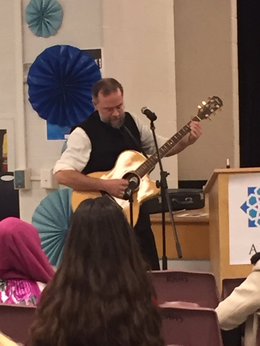 ayeshasyed_'s tweet photo. “Did you put more love in the world today?” asks Dawud Wharnsby @AEMSyr #IslamicHeritageMonth Launch @yrdsbinclusion https://t.co/X5Ksl7wQkI