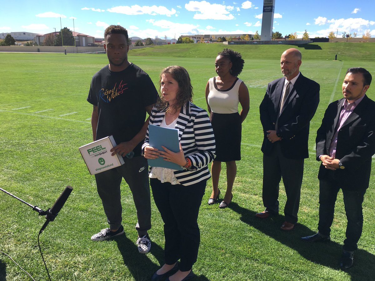 9NEWSSports's tweet photo. This is cool. @BMarshh and the #Broncos donating $50,000 for his FEEL Movement. #9Sports #WeAreBRONCOS https://t.co/fEnIhe1D8J