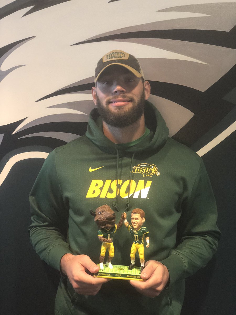 cj_wentz's tweet photo. My man @goedert33 is a huge Bison fan! He even went and got the Bobblehead! NDSU > SDSU #gobison #bisonation #bisonpride https://t.co/oSgs3VwvBl