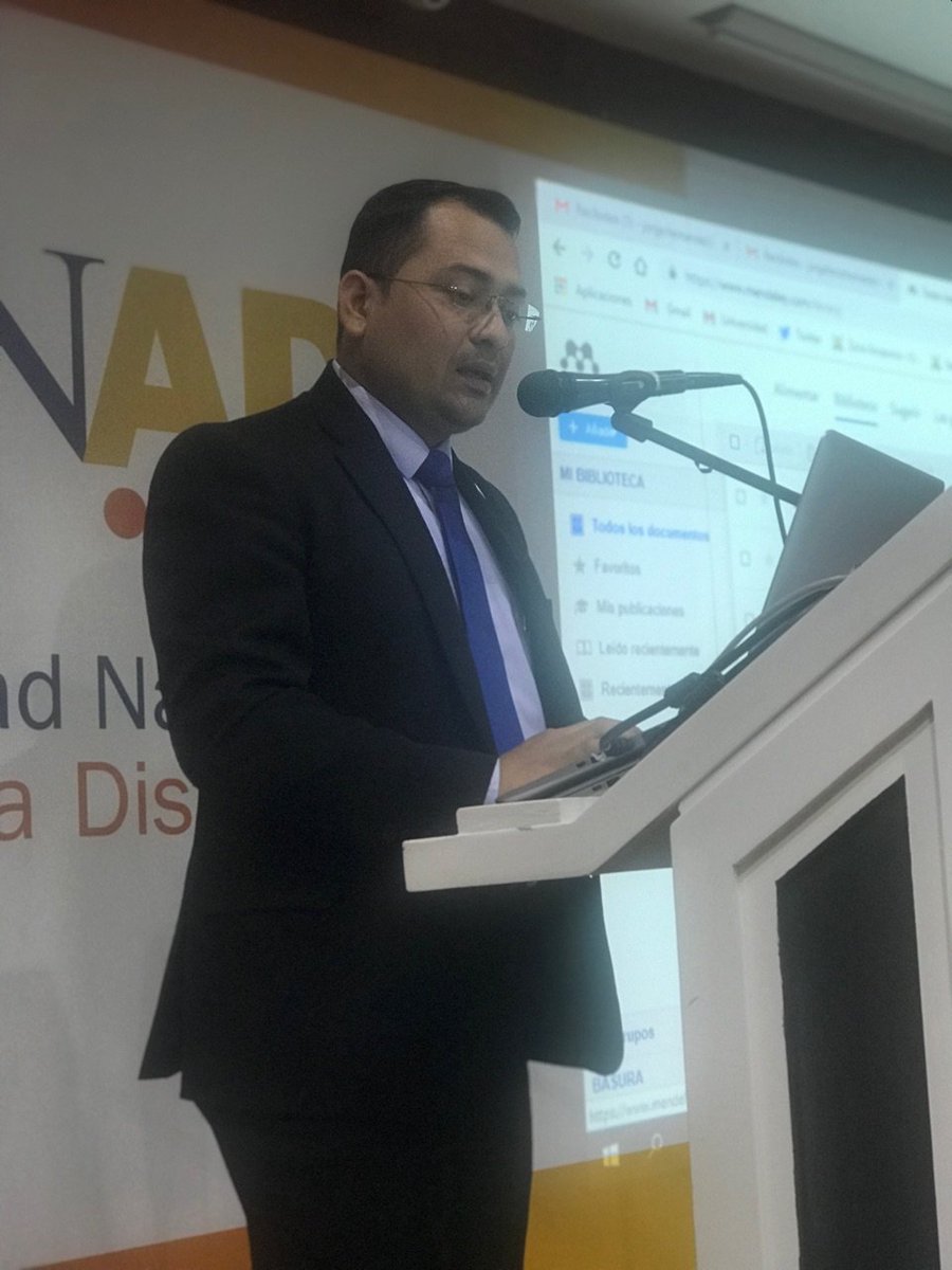 SelloUnad's tweet photo. Ing @HernandezPJorge presenta gestor Mendeley en Taller “Mejores Prácticas de Escritura y Referenciación Bibliográfica en la UNAD” con #SellodeOriginalidadUNAD https://t.co/1LmPRCbfUW