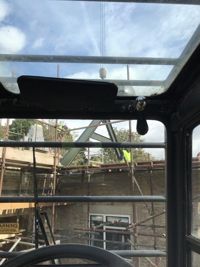 BaldwinConstruc's tweet image. Delivering, lifting and installing some steels for a local house builder in Hullavington today. If you’re in need of affordable, local crane hire get in touch! baldwinconstruction.org.uk #steel #erectors #crane #hire #house #building #heavylifting