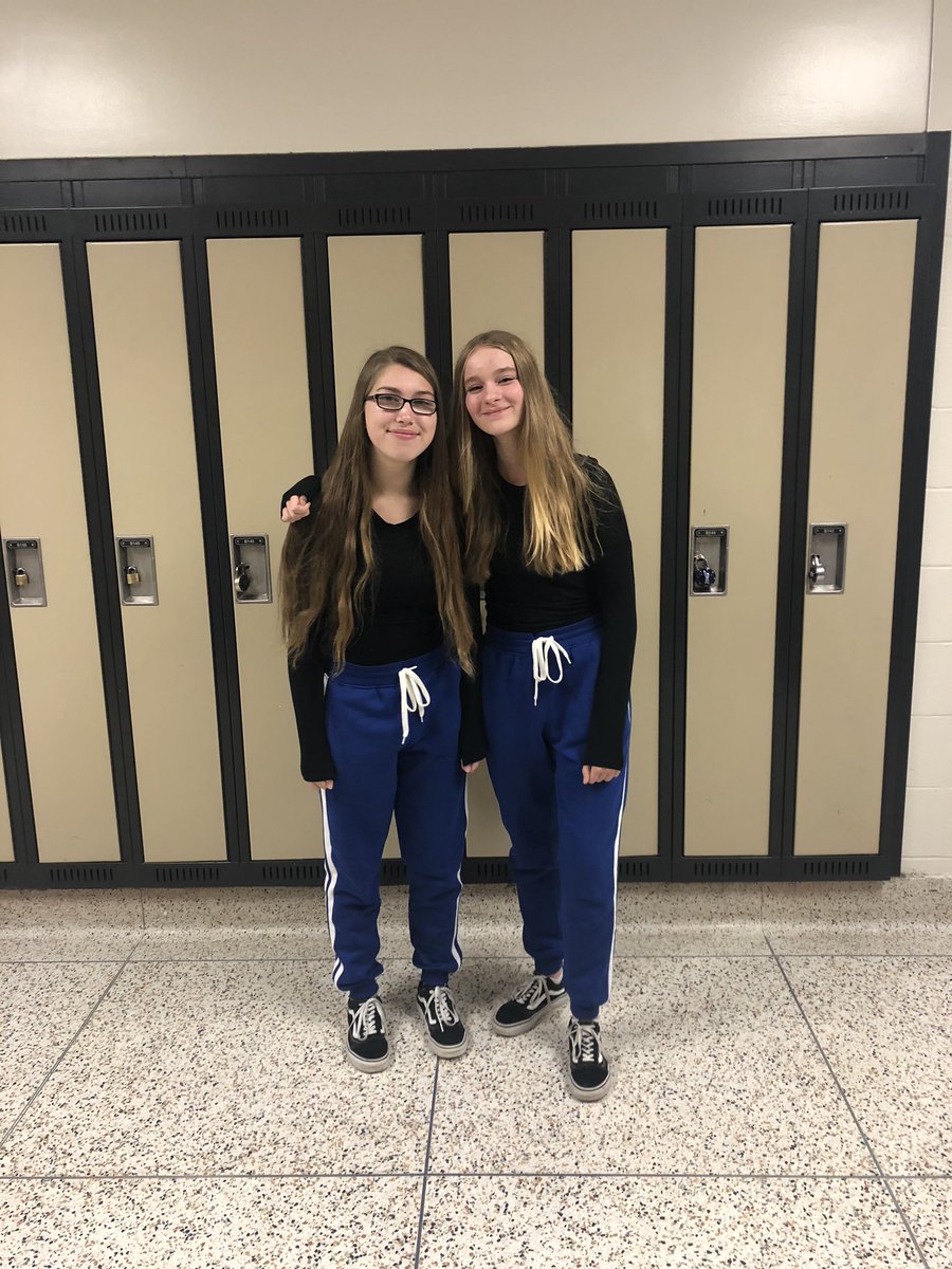 CCIstucouncil's tweet photo. Some twins spotted from Twin Day! 👯♀️👯♂️If you took a picture with your twin make sure to post it with the hashtag #cciamrunningfor to promote our Terry Fox spirit! Only 2 more days until the big run!❤️💙 https://t.co/oco5myYxQt