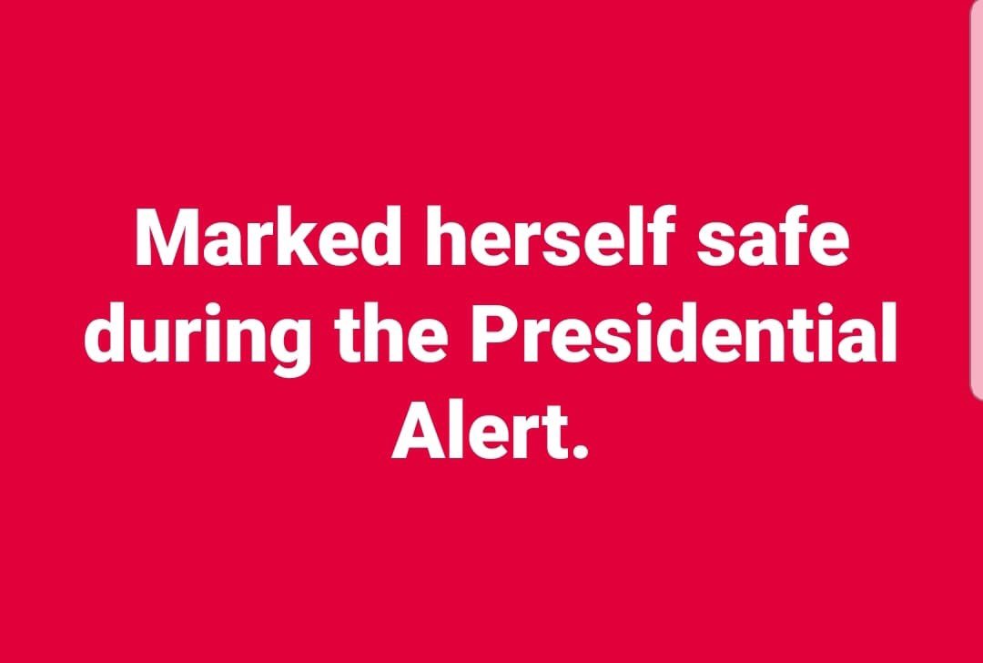 LuxAeternaImg's tweet image. It was touch and go there for a while but...
#PresidentialAlertSystem 😂