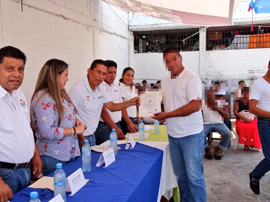 Arturo_MPulgar's tweet photo. #Enterate El día de hoy concluyeron 12 internos del #Cereso de #Cunduacán el 1er. Módulo de Mantenimiento de Aire Acondicionado tipo ventana y minisplit, como parte del acuerdo de colaboración entre el @ifortab_ y #SSPTab via Dirección General de Prevención y Reinserción Social. https://t.co/vMhOsLQao8