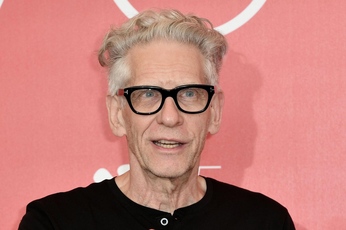 YahooEnt's tweet photo. David Cronenberg: directing franchise films like ‘Star Wars’ is not creative enough, more like playing ‘traffic cop’ https://t.co/Mxsp0SMrSF https://t.co/4HXY0vDOlB