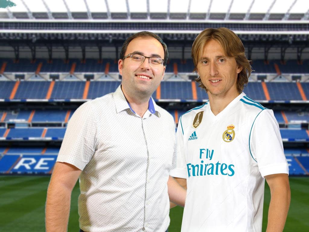 FBacic's tweet photo. Last week, I was browsing through #SantiagoBernabeu and suddenly I stumbled upon @lukamodric10... Oh, how are you, how are you, you know... https://t.co/wqgCZwWMWZ