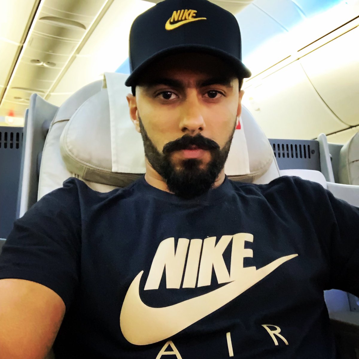 IamAlikhan23's tweet photo. Off to Dubai for @APLT20official looking forward to represent my team #Kabul 🇦🇫 thanks @Insignia_Sports and @eddietolchard https://t.co/ukwY3Ab397