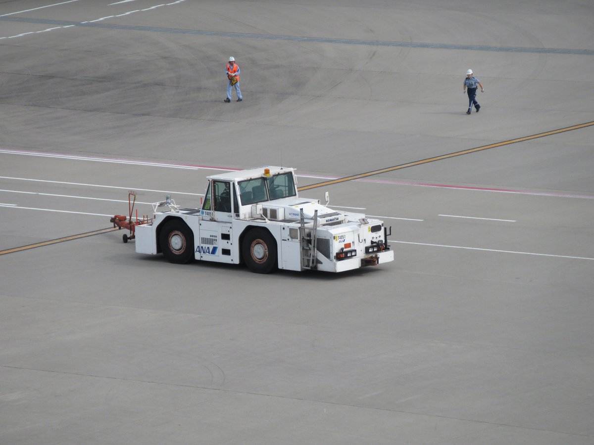 Sasamon99 不具合発生中 Ar Twitter 飛行機を引っ張っていた車です 羽田空港で撮影 This Is The Car That Was Pulling The Plane Shot At Haneda Airport 羽田空港 国際線ターミナル 牽引車 写真 Haneda Tokyo Photography Digital Japan Japon Japao Sasamon99 不具合発生中 Ar Twitter 飛行機を引っ張っていた車です 羽田空港で撮影 This Is The Car That Was Pulling The Plane Shot At Haneda Airport 羽田空港 国際線ターミナル 牽引車 写真 Haneda Tokyo Photography Digital Japan Japon Japao