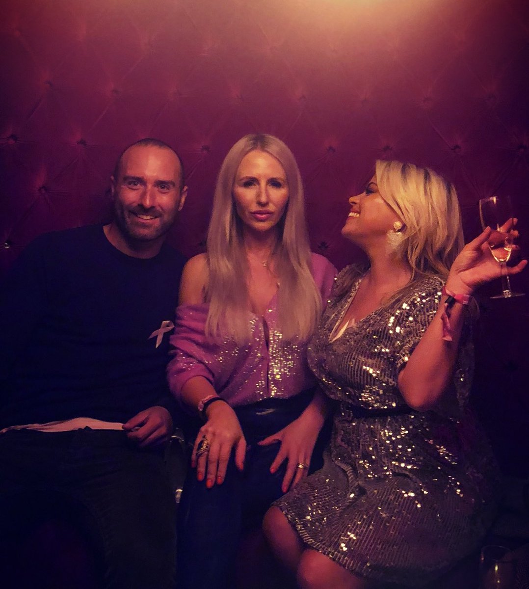 With <a href="/Naomikisted/">Naomi Isted</a> and <a href="/LadyNadiaEssex/">Nadia Essex</a> in support of #PINKLondon2018 <a href="/pinkribbonfound/">pinkribbonfoundation</a> <a href="/FoundationWC2H/">Foundation Bar</a> with #filippoioco sponsored by <a href="/FlamingoCandles/">Flamingo Candles</a> 💘