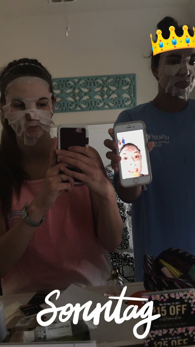 karencamero_'s tweet image. La letra de “a puro dolor” aplica por que neta que me estoy muriendo por verte... bueno feliz cumpleaños wey❤️ #19looksgood #timeisfake