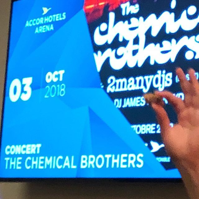 Thanks to everyone who came out and made it happen in #Paris tonight. #formidable #chemicalbrothers see you next time ✌️ ift.tt/2DVL4QO