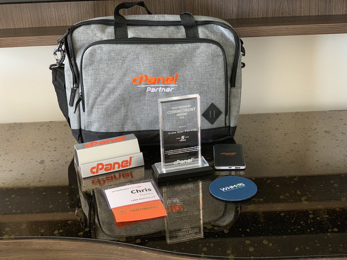 Hosting_Heroes's tweet photo. Thank you to @cPanel for another fantastic year at #cPcon and thank you for presenting us with our commitment partner award. https://t.co/LyPxBBFBdt