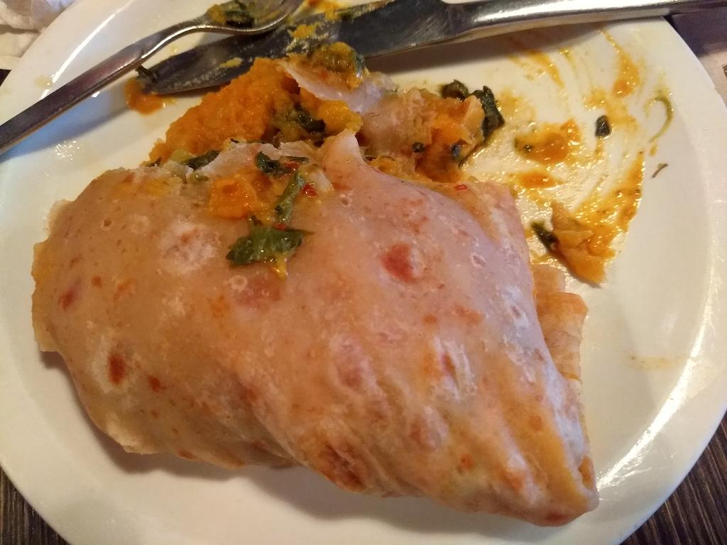 pivo_molim's tweet photo. SO gonna miss this place!  Can't believe i didn't ask before if they can be frozen...4 for the road! #bacchusroti #numberonehot https://t.co/V7jfWsn0Hi