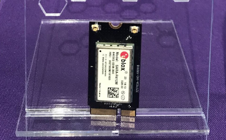 Hacksterio's tweet photo. A first look at @Particle's B Series LTE + Mesh SoM: https://t.co/sq9cdQFzHo #Spectra18 https://t.co/w8rP9oosux