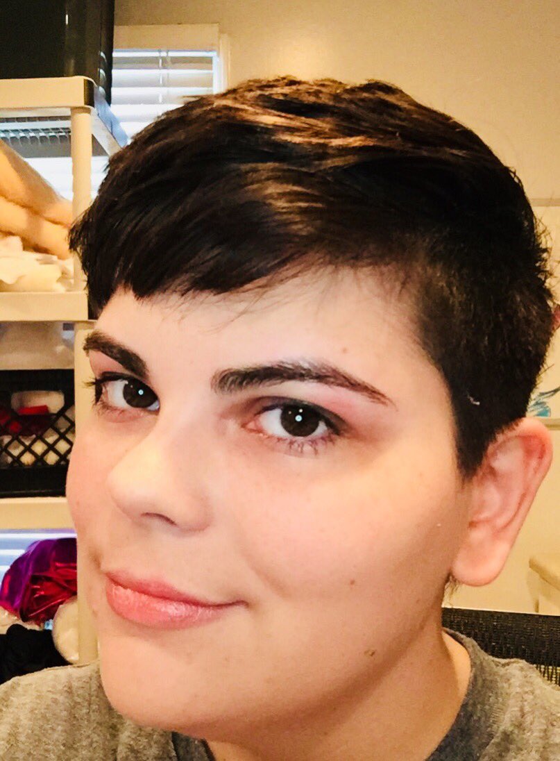 CityMuttFursuit's tweet photo. New haircut to help keep me cool in this furry sweatshop
#WhenIsWinterComing??? https://t.co/cN8yXi0LCB