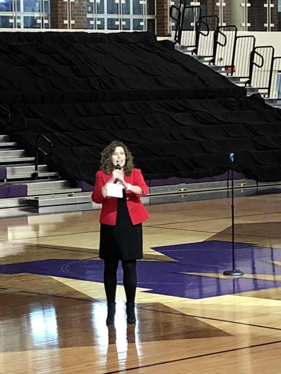 Andrea Cook (@curriculumcook) on Twitter photo “We need to prepare students for their future, not our past.”#NowIGNITE <a href="/IHTeachandLearn/">Melissa Stewart</a> “We need to prepare students for their future, not our past.”#NowIGNITE <a href="/IHTeachandLearn/">Melissa Stewart</a>
