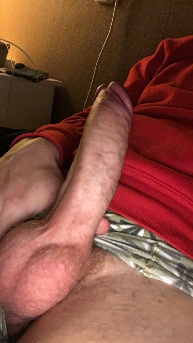 WannaSee16's tweet photo. Horny 🍆💦.Who want dm?!? https://t.co/XxD8diwdv8