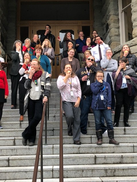 waOSPI's tweet photo. We got our #WAAppleCrunch on today! Thanks team! #TeamOSPI @WSDAgov #TasteWADay #OSPIChildNutrition #WAedu https://t.co/DDwQOrdGgj