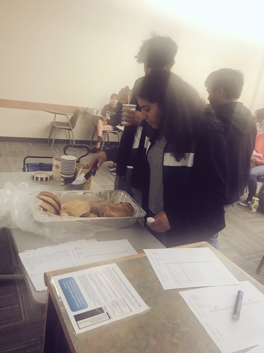 theandreasaa's tweet photo. @GEARUPNV ACE 100 students at @unevadareno completing their 6 week #college transition course 😎#collegeready @GEARUPNV https://t.co/yh7YIZRpxi