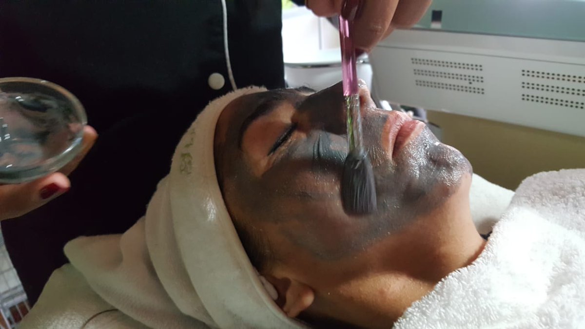 #Q150.00 Ya #nomaspuntosnegros #faciales de #LimpiezaProfunda #fpelopiel #pielhermosa #sinpuntosnegros #tupielteloagradecera #haztucita 51101816 De zona 14 y 59391267 de zona 15
