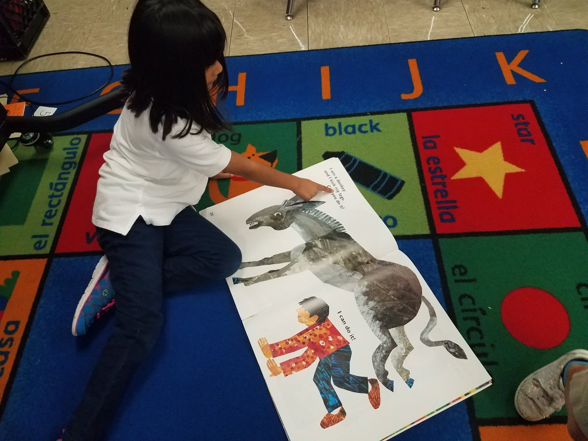 dymkowskiread's tweet image. 1st grade working on their literacy!
#reading #workingonwriting
#workingtogether
#loveit
@OakSpringsMed @PrincipalMWoods