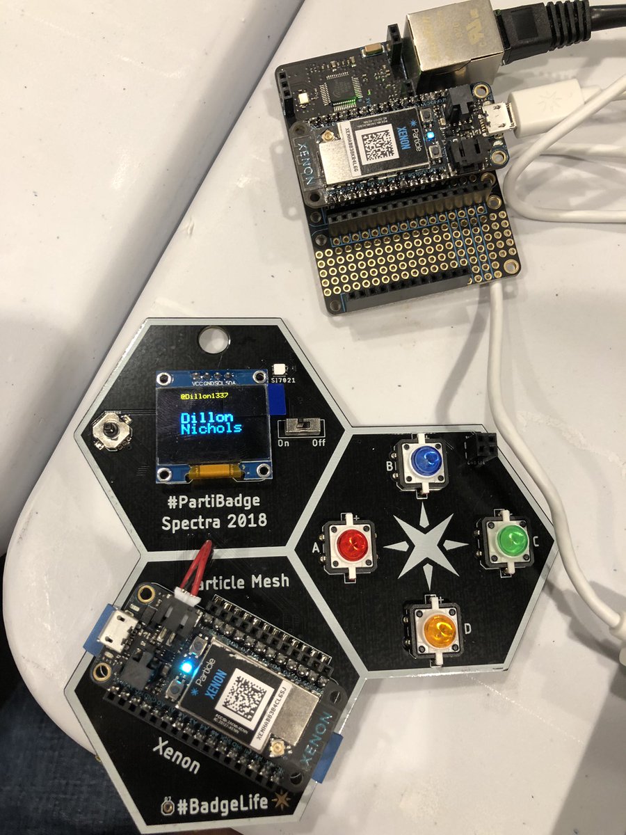Dillon1337's tweet photo. Particle mesh setup and working! #spectra18 https://t.co/8T4LJK3JkB
