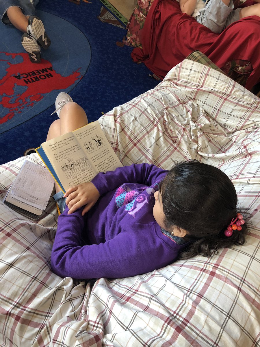 MrCastro112's tweet image. This is what #ReadingClass looks like!! Learning skills and applying them to our own independent reading. Look at them go in a variety of levels! @otmonarchs #112leads #ThingsAreHappening #ReadyGen