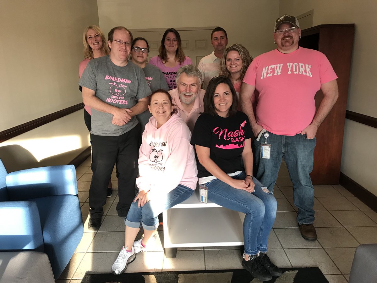 boardman_fun's tweet photo. On Wednesday’s we wear pink #BreastCancerAwarenessMonth #LifeAtAtt #tugglenation #BeProudCSW2018 https://t.co/EQXUqHRiUY