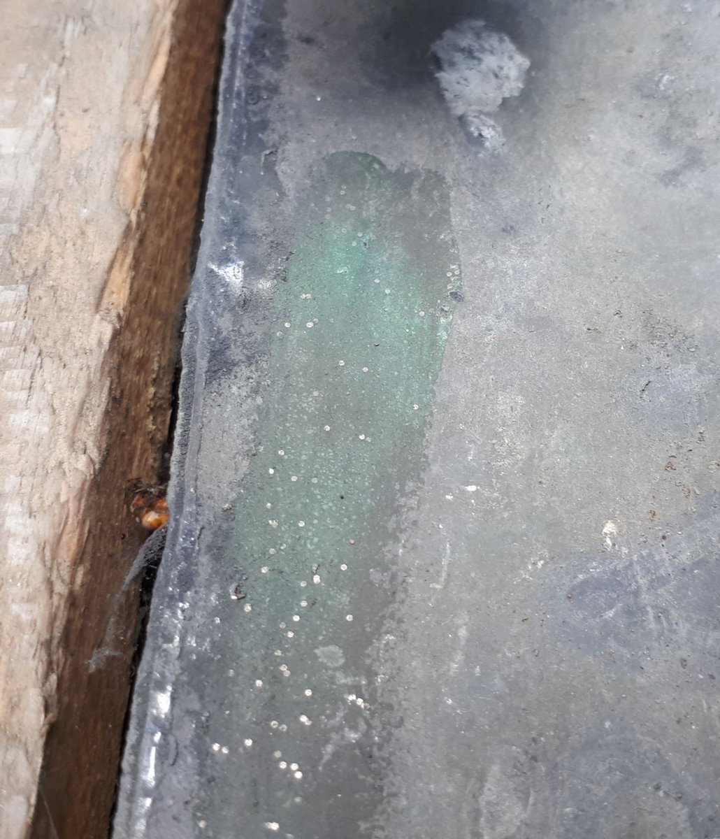 OpBoPeep's tweet photo. Ultimate #metaltheft #deterrent This is lead sheet on Ripley Castle, North Yorks, covered in thousands of coded microdots in uv lacquers. Thousands more are infused into the lead itself. The dots survive melting. You would be foolish to want to buy this marked metal. #Sbd #poca https://t.co/XFjRTwYUjN