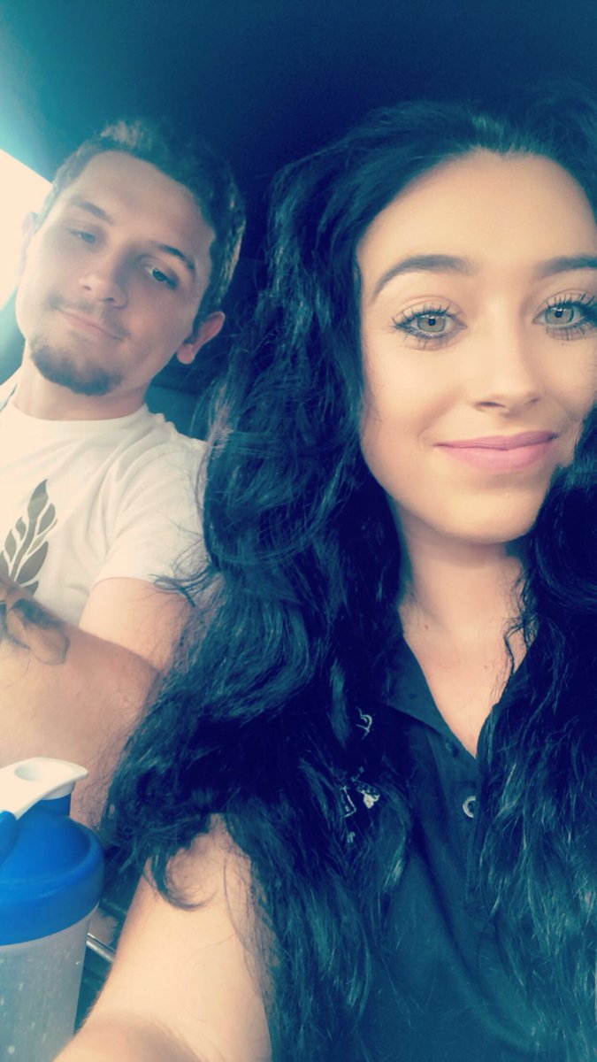 stephanieekker's tweet photo. Happy national boyfriend day bby 💙 @zacksondes https://t.co/lM43YiPLtz