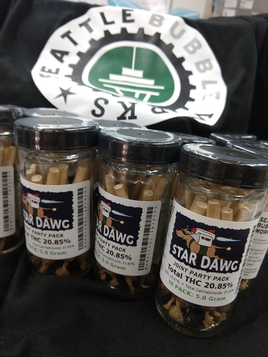 SeaBubbleWorks's tweet photo. From Everett to Tacoma and all places to the sides and between, our jars of pre-rolled joints are one of the best values at your favorite stores. Ask your budtender which strains they are carrying! https://t.co/uBerE1p2fY