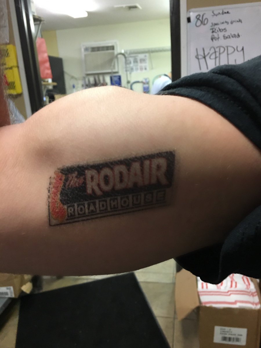 RodairRoadhouse's tweet photo. Muscles and tattoos!!
#rodairstrong https://t.co/PfvlAcpOCb