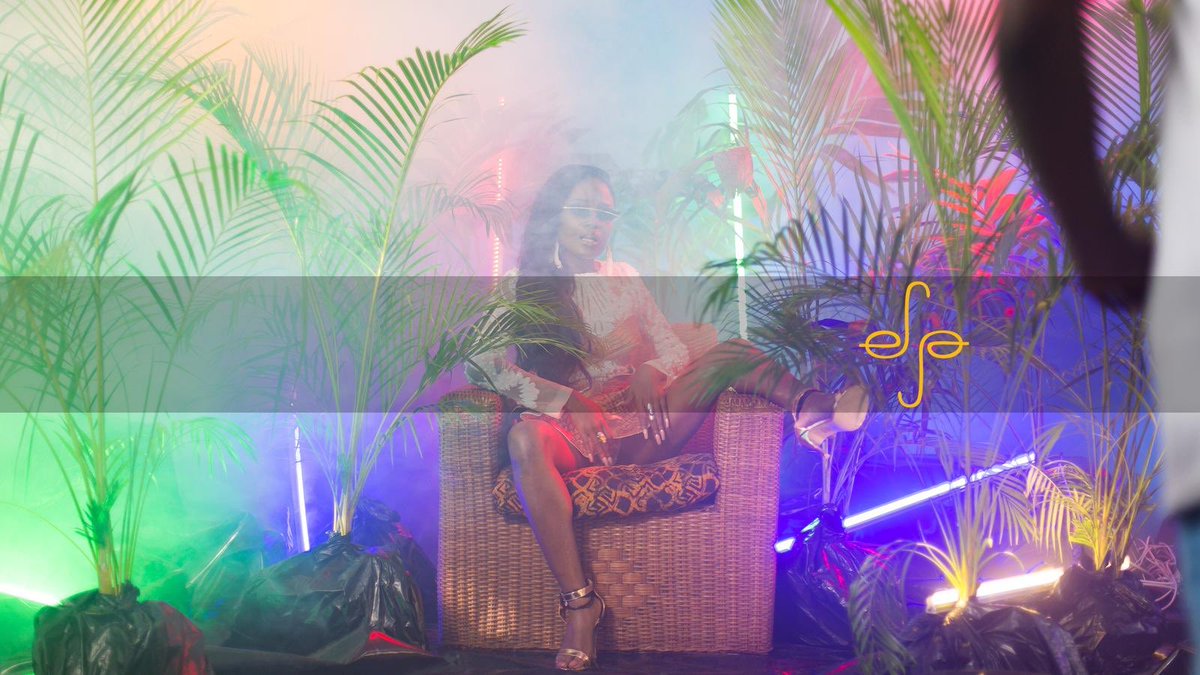 EFYA_Nokturnal's tweet photo. What do u want from me...😊🚨 https://t.co/eGGNrhvEdy