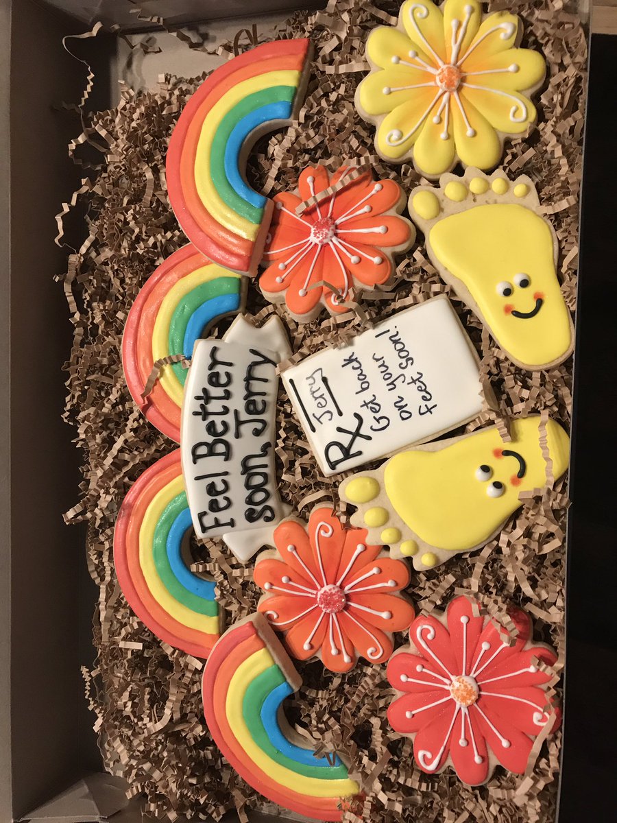 JerryLBlock's tweet image. Thank you to the amazing SSHS PTSA for its warm wishes thoughtful gift! Please know how much I appreciate it and how anxious I am to return to Santa Su.