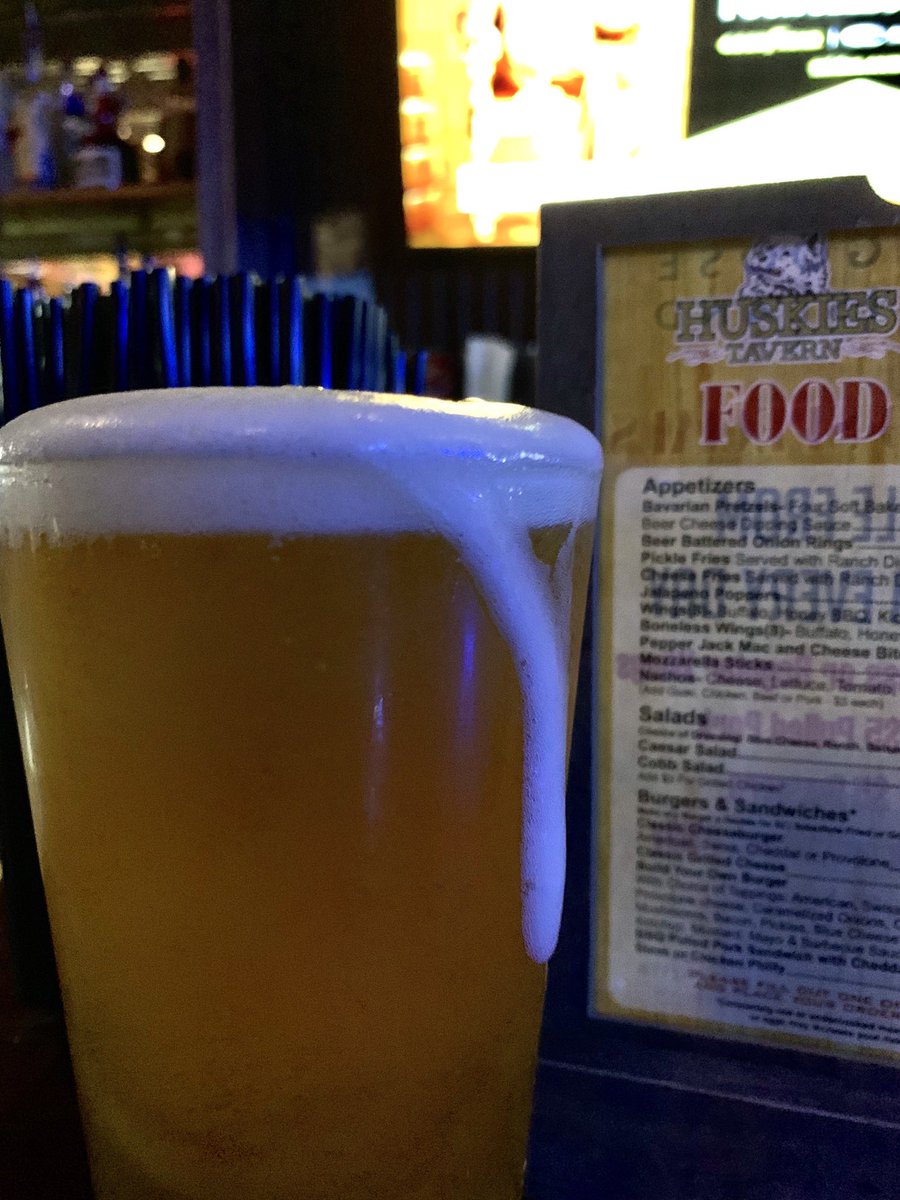 ImACompooter's tweet photo. Every Wednesday for the Fall 2018 Semester at @huskiestavern in Storrs CT, come play @BaRRatedTrivia sponsored by @2RoadsBrewing and enjoy cheap Lil Heavens and Burgers 8-10PM! Special Two Roads Prizes every week! https://t.co/Y9G35yVSuG