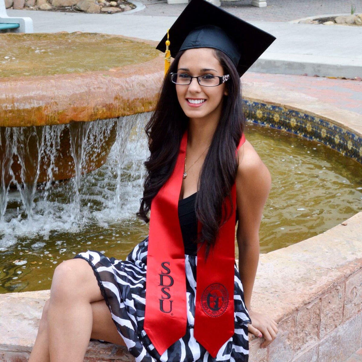 stpsdsu's tweet photo. Happy Birthday to our beautiful sister Martha, thank you for continuing to support the chapter even as an alumni, we love and appreciate you sis! We hope you get to spend some time with your loved ones ✨❤️ #stpsdsu #phiclass #alumni https://t.co/kuEakTZ4R2