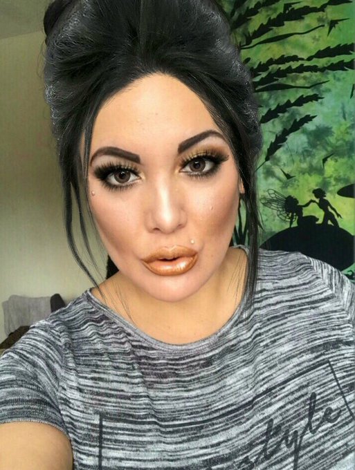 Added hair 😝 https://t.co/6c3OysTnDK<a href="/tag/ghost"class="tags"><span>#ghost</span></a><a href="/tag/ghosted"class="tags"><span>#ghosted</span></a>