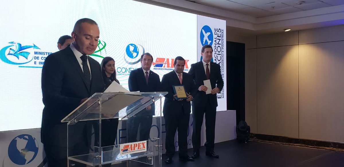 MIDAPma's tweet photo. .@MIDAPANAMA felicita a todas las empresas ganadoras de #CONEXPORT2018 por su esfuerzo, innovación y emprendimiento, ejemplo de visión y superación. #PanamáProduce #PanamáExporta https://t.co/AqpBGqpIHq