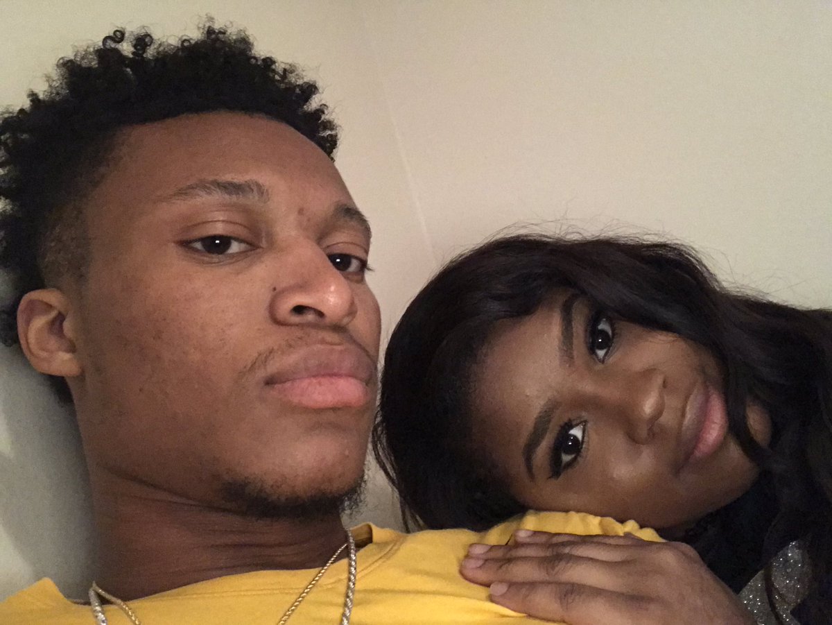 doitlikekooly's tweet photo. I heard it was #NationalBoyfriendDay and I love mine to the moon and back so itโs only right I post him ๐โค๏ธ๐ค๐พ. #Almost6Years #HighSchoolSweetheart #ThisButterflyLovesAPanther @Pharaoh_Swifta https://t.co/a6dHt6AB9g