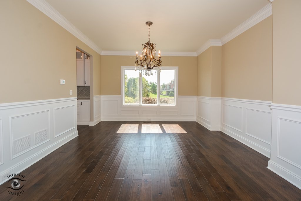 OMalleyBuilds's tweet photo. Wowed by Wainscoting Wednesday. Thank you for the idea, Joe Knipple @schillingscom #wainscotingwednesday #exquisitemillwork #standardfeature #omalleybuilders #yahu https://t.co/YaaV5vJCMe
