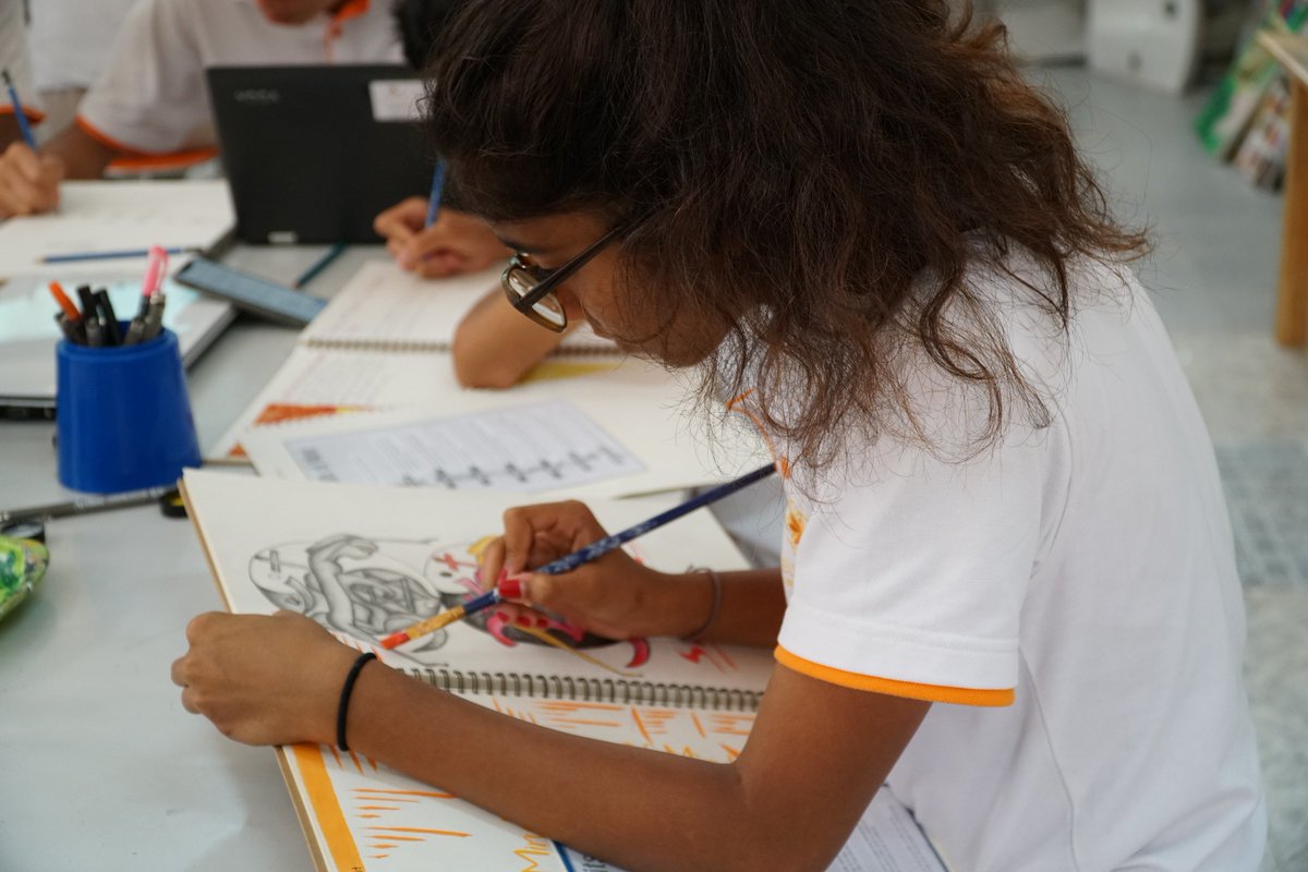 EISHCMC's tweet photo. Grade 10 Visual #Artists are currently working on a ‘mock’ eportfolio unit, ‘Shifting Perceptions'. They have 4 tasks to complete, that will show their research into an art form &amp; theme, the development of their ideas, leading to a completed outcome with reflection.
#EIS #IB #MYP https://t.co/cTMQYKKs31