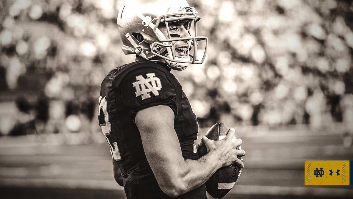 NDFootball's tweet photo. We are ND. 

#GoIrish ☘️ #BeatHokies https://t.co/dfOxjTBvS5