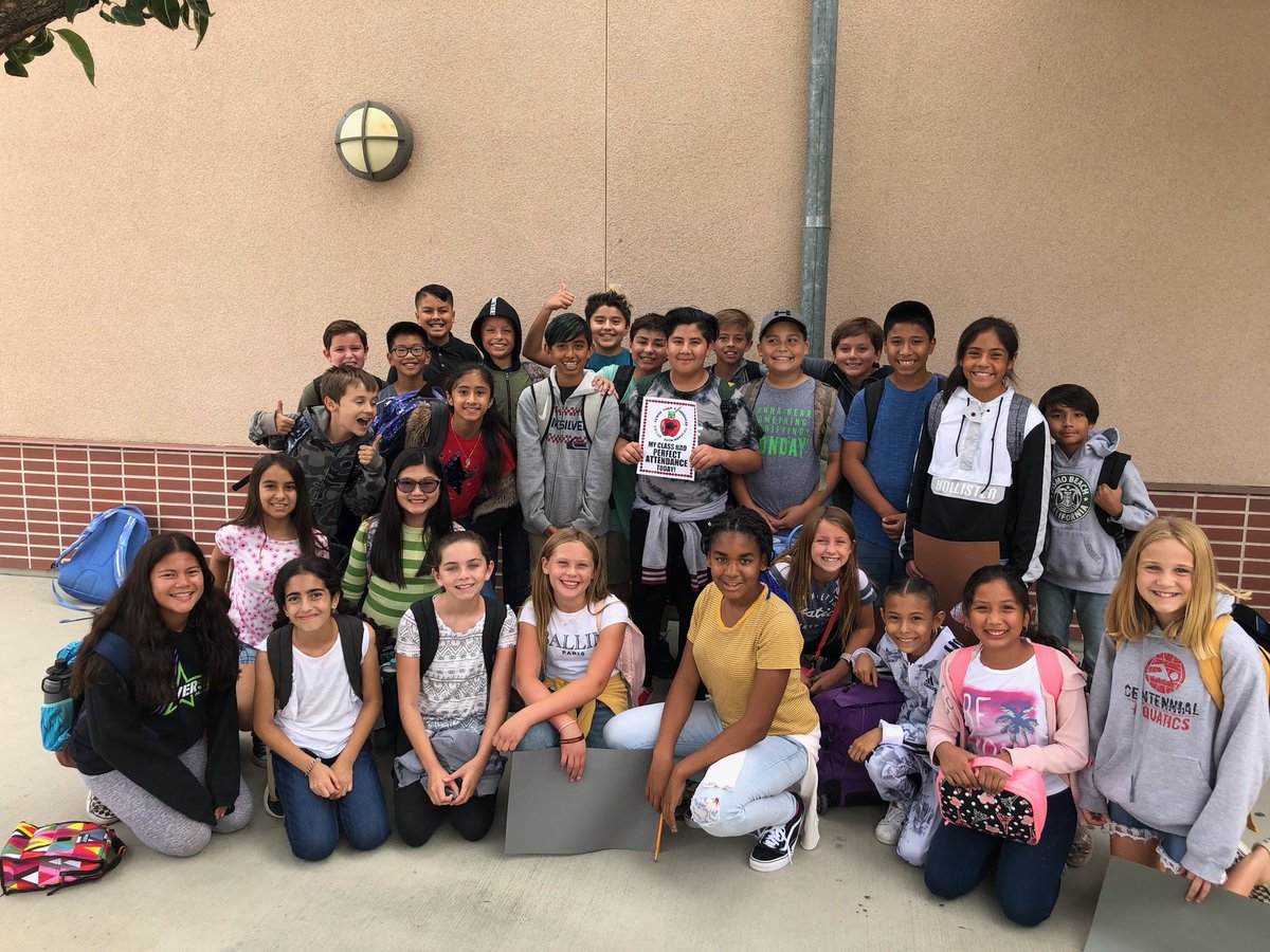 BethFeaster's tweet photo. 100% TVES Attendance Challenge- All In! #CNUSDALLIN https://t.co/c9pcHVgjRn