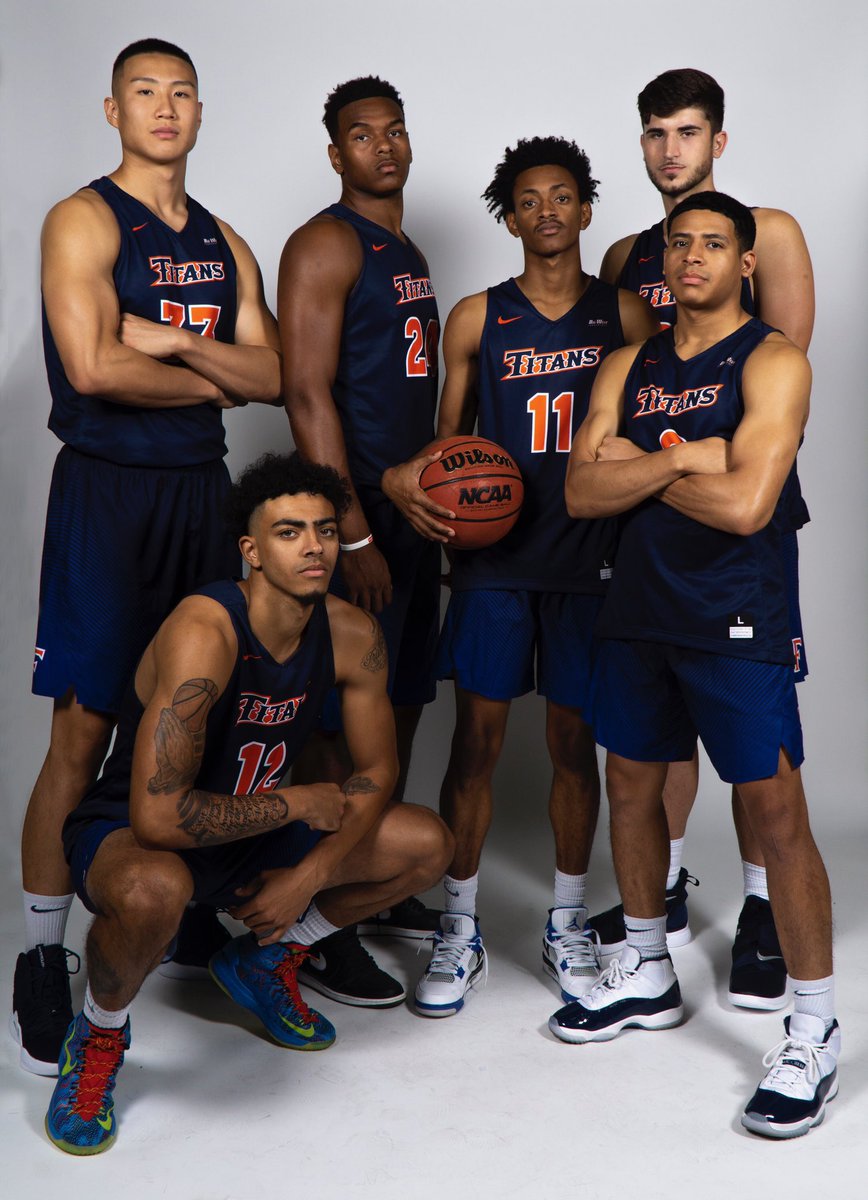 #TusksUp. pic.twitter.com/6tjjr1vGIY. 