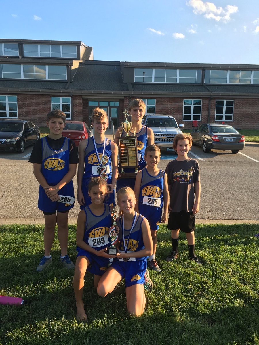 Great day to #BeRoyal, SVA  boys and girls cross country teams win the Kenton County Middle School Championship!!  🏃🏻‍♀️💨🏃🏻‍♂️💨🏆🏆⁦@SVAPrincipal475⁩ ⁦@svakrumpelman⁩ ⁦<a href="/julie_pouncy/">Julie A. Pouncy</a>⁩ ⁦@cwilliams317⁩ ⁦<a href="/TheKCSD/">Kenton County School District</a>⁩