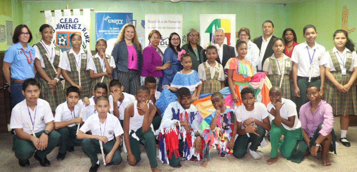 fabiolamarina75's tweet photo. Empresa Unity entrega donación al Centro Educativo Básico General, Luis Jiménez, ubicado en Colón https://t.co/Kt3MF44i8V #cfcomunicaciones #RSE #Unity @Gabrielsan1991 @rosigonzalez23 https://t.co/MatvcKnmGm