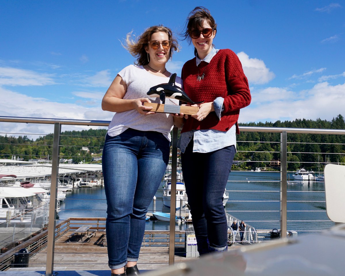 multiversedates's tweet photo. Thank you @GigHarborFilm for the most wonderful hospitality. It was so scenic producer @SashOn8th &amp; writer/director @kellytatham couldn't help but photo shoot. And, shucks, BEST SHORT?! We are honoured. #filmfestival #gigharbor #shortfilm #multiverse https://t.co/4wCc5z7j1Y